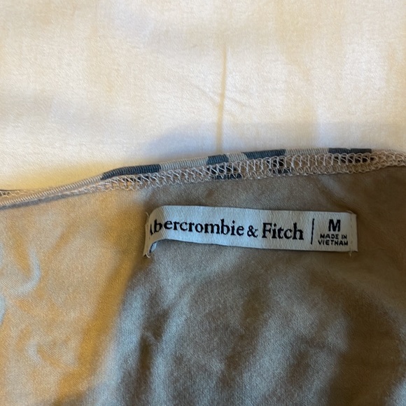 Abercrombie & Fitch Leopard Body Suit - Picture 3 of 4